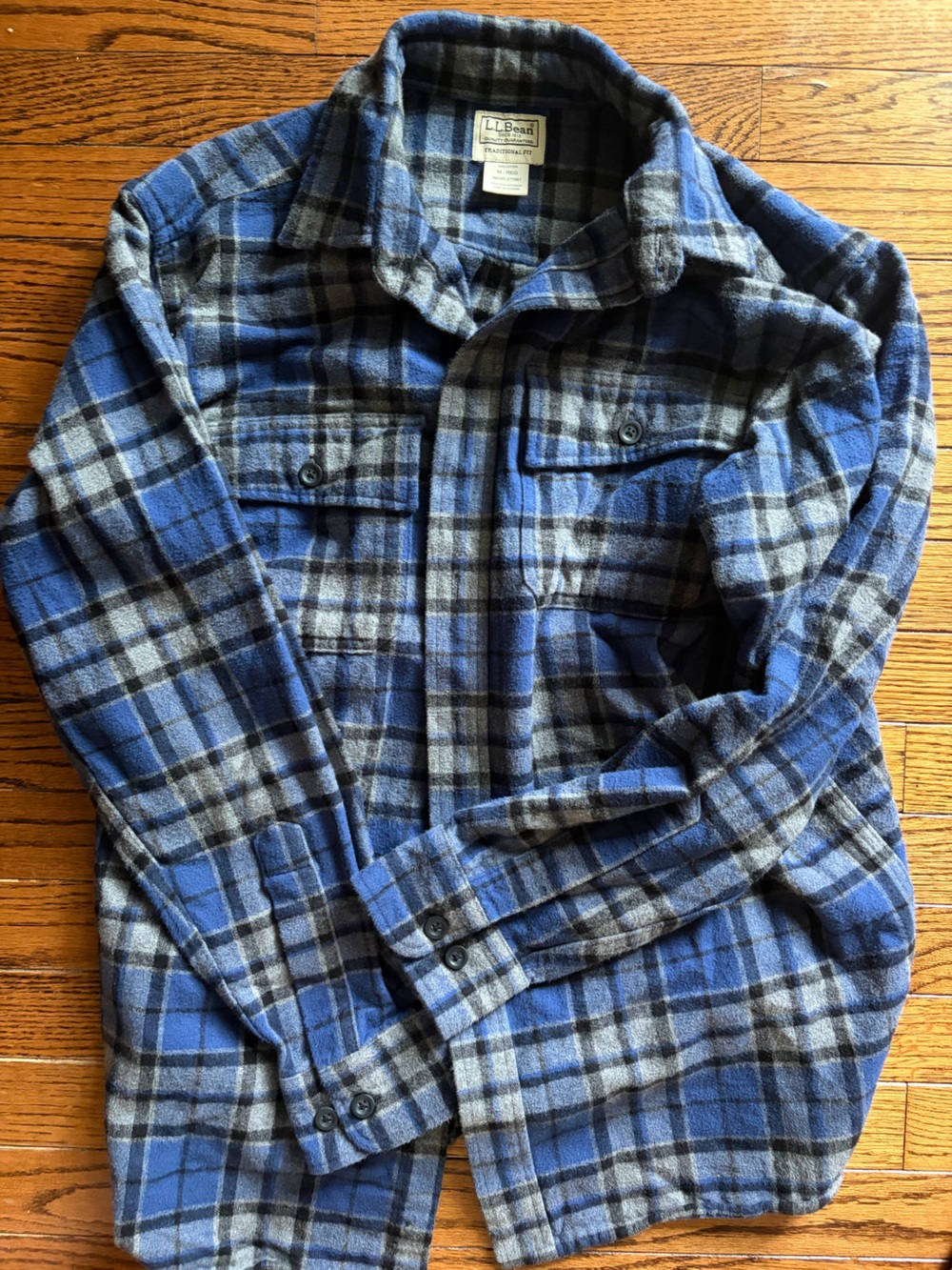 LL Beans heavy flannel Blue and Gray Plaid Button-Up Shirt